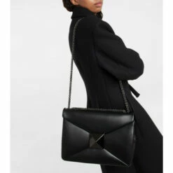 Valentino Garavani One Stud Large Leather Shoulder Bag -Valentino Garavani Sales unnamed file 1007