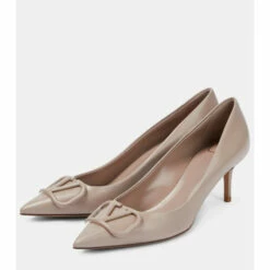 Valentino Garavani VLogo Leather Pumps -Valentino Garavani Sales unnamed file 1049