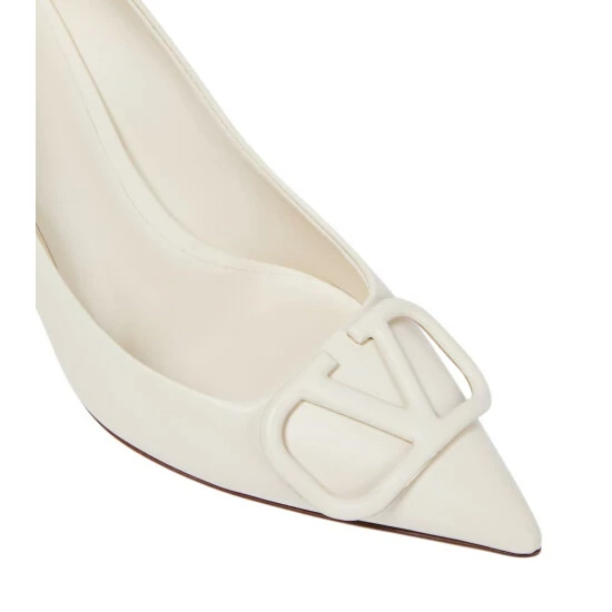 Valentino Garavani VLogo Leather Pumps 7 Valentino Garavani VLogo Leather Pumps - Image 5