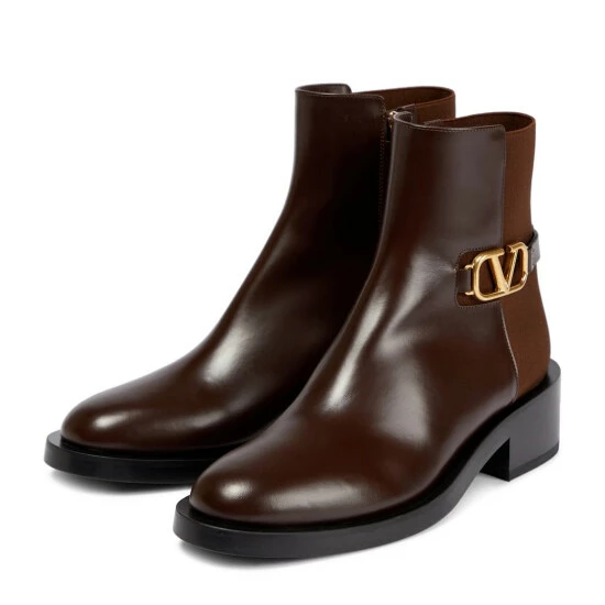 Valentino Garavani VLogo Leather Ankle Boots 6 Valentino Garavani VLogo Leather Ankle Boots - Image 4