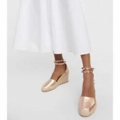 Valentino Garavani Rockstud Leather Wedge Sandals -Valentino Garavani Sales unnamed file 113