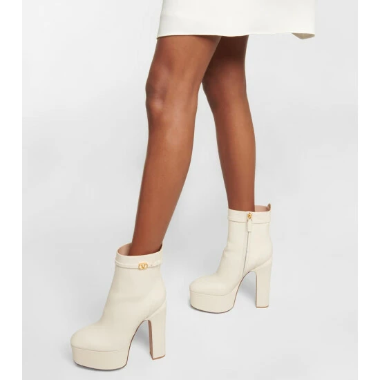 Valentino Garavani Tan-Go Leather Platform Ankle Boots 5 Valentino Garavani Tan-Go Leather Platform Ankle Boots - Image 3