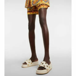 Valentino Garavani Roman Stud Leather Platform Sandals 9 Valentino Garavani Roman Stud Leather Platform Sandals -Valentino Garavani Sales unnamed file 1221