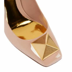 Valentino Garavani One Stud Patent Leather Pumps -Valentino Garavani Sales unnamed file 1235