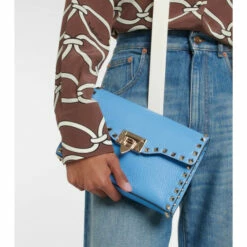 Valentino Garavani Rockstud Small Leather Shoulder Bag -Valentino Garavani Sales unnamed file 126