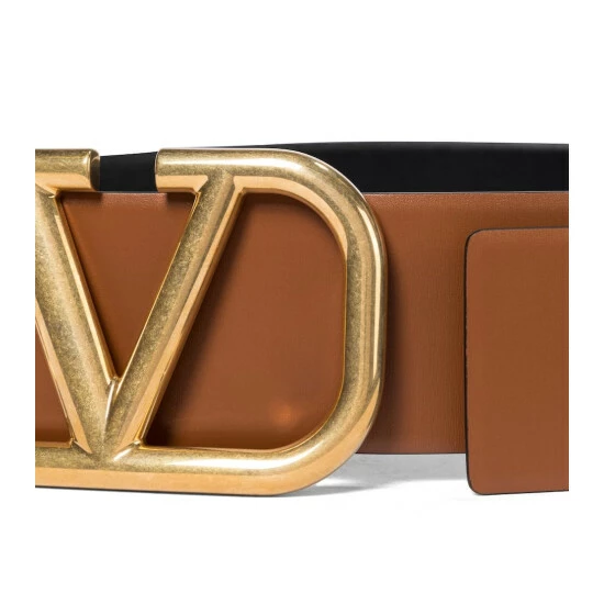 Valentino Garavani VLogo Reversible Leather Belt 4 Valentino Garavani VLogo Reversible Leather Belt - Image 2