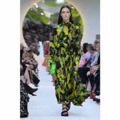 Valentino Garavani VLogo Reversible Leather Belt -Valentino Garavani Sales unnamed file 1269