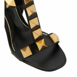 Valentino Garavani Roman Stud Leather Sandals -Valentino Garavani Sales unnamed file 1274