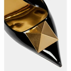Valentino Garavani One Stud Patent Leather Pumps -Valentino Garavani Sales unnamed file 1388