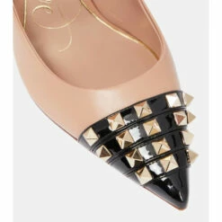 Valentino Garavani Rockstud Leather Pumps -Valentino Garavani Sales unnamed file 1412