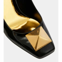 Valentino Garavani One Stud Patent Leather Pumps 11 Valentino Garavani One Stud Patent Leather Pumps -Valentino Garavani Sales unnamed file 1493