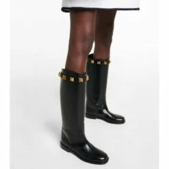 Valentino Garavani Roman Stud Leather Knee-high Boots 9 Valentino Garavani Roman Stud Leather Knee-high Boots -Valentino Garavani Sales unnamed file 1496