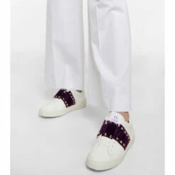 Valentino Garavani Rockstud Untitled Leather Sneakers -Valentino Garavani Sales unnamed file 1501