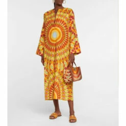 Valentino Garavani VLogo Small Canvas Tote -Valentino Garavani Sales unnamed file 1549