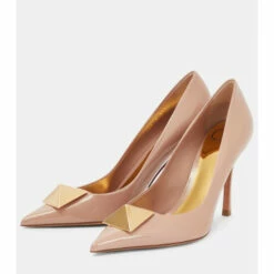 Valentino Garavani One Stud Patent Leather Pumps -Valentino Garavani Sales unnamed file 1561