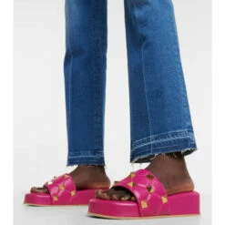 Valentino Garavani Roman Stud Leather Platform Sandals -Valentino Garavani Sales unnamed file 1565