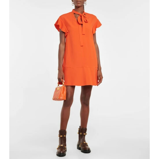 Valentino Garavani Roman Stud Leather Ankle Boots 3 Valentino Garavani Roman Stud Leather Ankle Boots