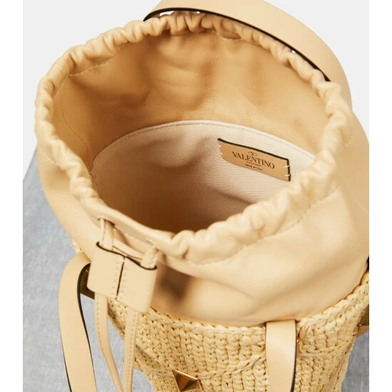 Valentino Garavani Roman Stud Raffia Bucket Bag 4 Valentino Garavani Roman Stud Raffia Bucket Bag - Image 2