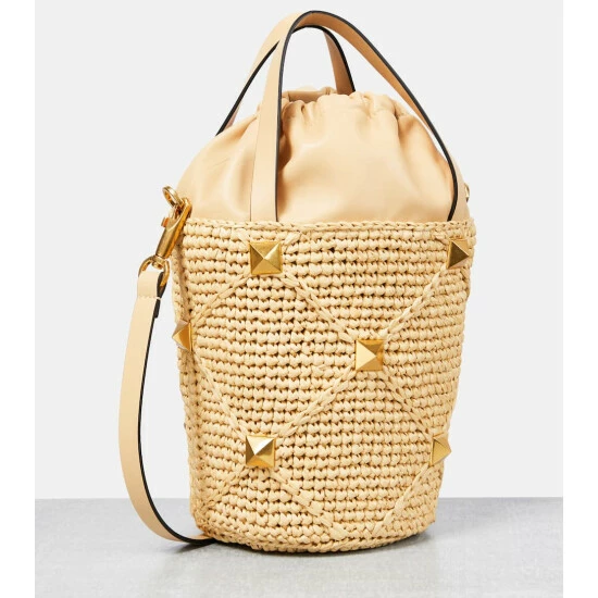 Valentino Garavani Roman Stud Raffia Bucket Bag 5 Valentino Garavani Roman Stud Raffia Bucket Bag - Image 3