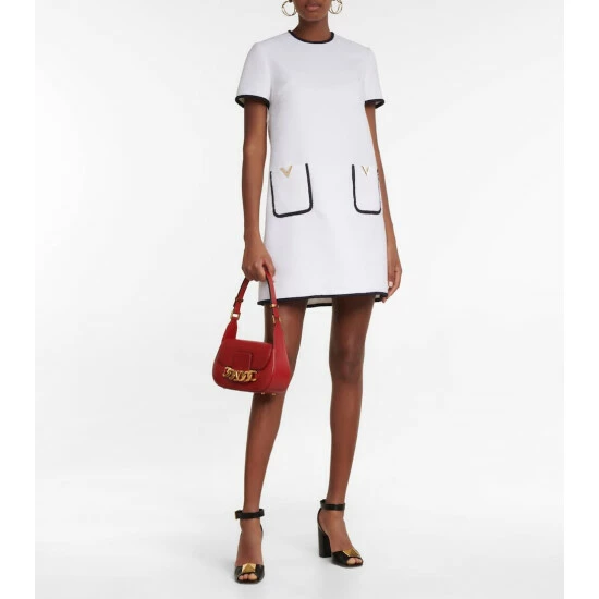 Valentino Garavani One Stud Leather Sandals 3 Valentino Garavani One Stud Leather Sandals