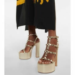 Valentino Garavani Rockstud Leather Platform Sandals -Valentino Garavani Sales unnamed file 1691