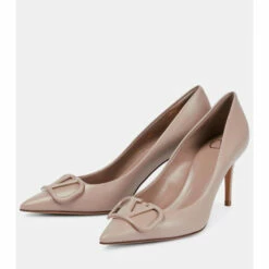 Valentino Garavani VLogo Leather Pumps -Valentino Garavani Sales unnamed file 1716