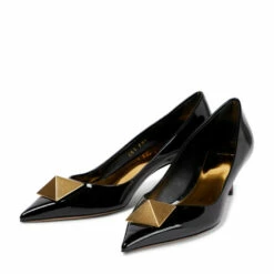 Valentino Garavani One Stud Patent Leather Pumps -Valentino Garavani Sales unnamed file 1731