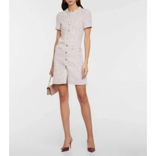 Valentino Garavani VLogo Patent Leather Slingback Pumps 3 Valentino Garavani VLogo Patent Leather Slingback Pumps