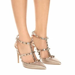 Valentino Garavani Rockstud Metallic Leather Pumps -Valentino Garavani Sales unnamed file 1850