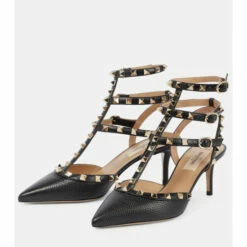 Valentino Garavani Rockstud Leather Pumps -Valentino Garavani Sales unnamed file 1883