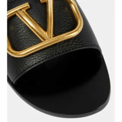 Valentino Garavani VLogo Leather Slides -Valentino Garavani Sales unnamed file 1898