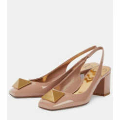 Valentino Garavani One Stud Patent Leather Pumps -Valentino Garavani Sales unnamed file 1928