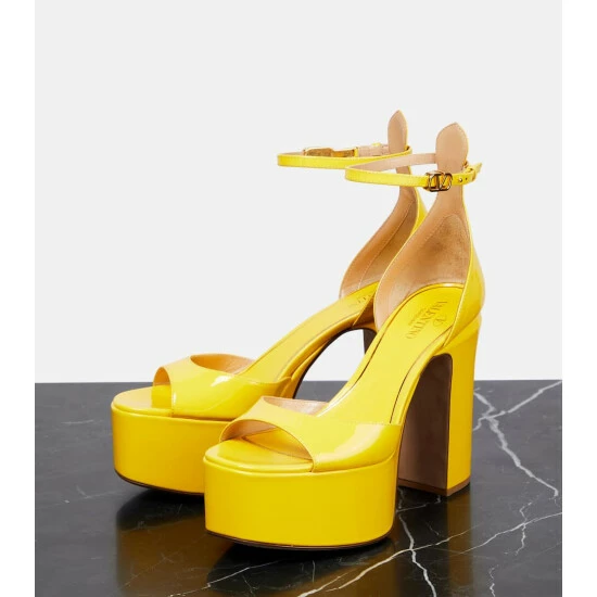 Valentino Garavani VLogo Signature Patent Leather Platform Sandals 6 Valentino Garavani VLogo Signature Patent Leather Platform Sandals - Image 4