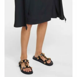 Valentino Garavani Roman Stud Leather Slides -Valentino Garavani Sales unnamed file 2019