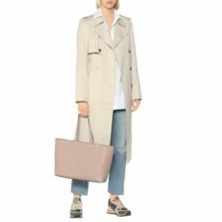 Valentino Garavani Rockstud Large Leather Tote -Valentino Garavani Sales unnamed file 2135