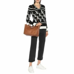 Valentino Garavani Rockstud Medium Leather Tote -Valentino Garavani Sales unnamed file 2148