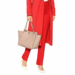 Valentino Garavani Rockstud Medium Leather Tote