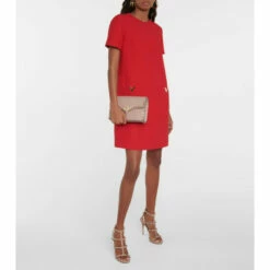 Valentino Garavani Rockstud Small Leather Shoulder Bag 9 Valentino Garavani Rockstud Small Leather Shoulder Bag -Valentino Garavani Sales unnamed file 2289