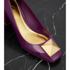 Valentino Garavani One Stud Patent Leather Pumps -Valentino Garavani Sales unnamed file 230