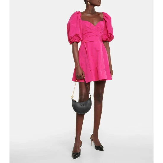 Valentino Garavani VLOGO Leather Shoulder Bag 6 Valentino Garavani VLOGO Leather Shoulder Bag - Image 4