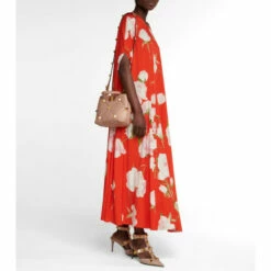 Valentino Garavani Roman Stud The Handle Small Leather Tote -Valentino Garavani Sales unnamed file 2420