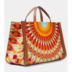 Valentino Garavani VLogo Medium Canvas Tote Bag 8 Valentino Garavani VLogo Medium Canvas Tote Bag -Valentino Garavani Sales unnamed file 2577