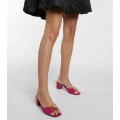 Valentino Garavani One Stud Leather Mules -Valentino Garavani Sales unnamed file 2581