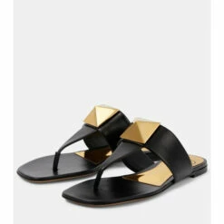 Valentino Garavani One Stud Leather Thong Sandals -Valentino Garavani Sales unnamed file 2640