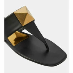Valentino Garavani One Stud Leather Thong Sandals -Valentino Garavani Sales unnamed file 2641