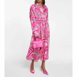 Valentino Garavani One Stud Mini Leather Crossbody Bag 10 Valentino Garavani One Stud Mini Leather Crossbody Bag -Valentino Garavani Sales unnamed file 265