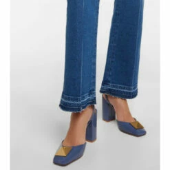 Valentino Garavani One Stud Patent Leather Pumps -Valentino Garavani Sales unnamed file 2658