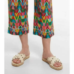 Valentino Garavani Rockstud Leather And Raffia Slides -Valentino Garavani Sales unnamed file 2806