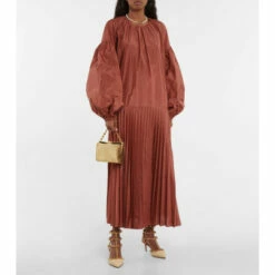 Valentino Garavani Rockstud Leather-trimmed Raffia Pumps