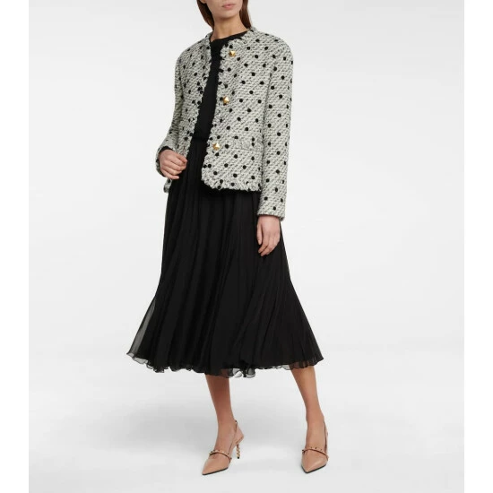 Valentino Garavani Rockstud Slingback Leather Pumps 3 Valentino Garavani Rockstud Slingback Leather Pumps